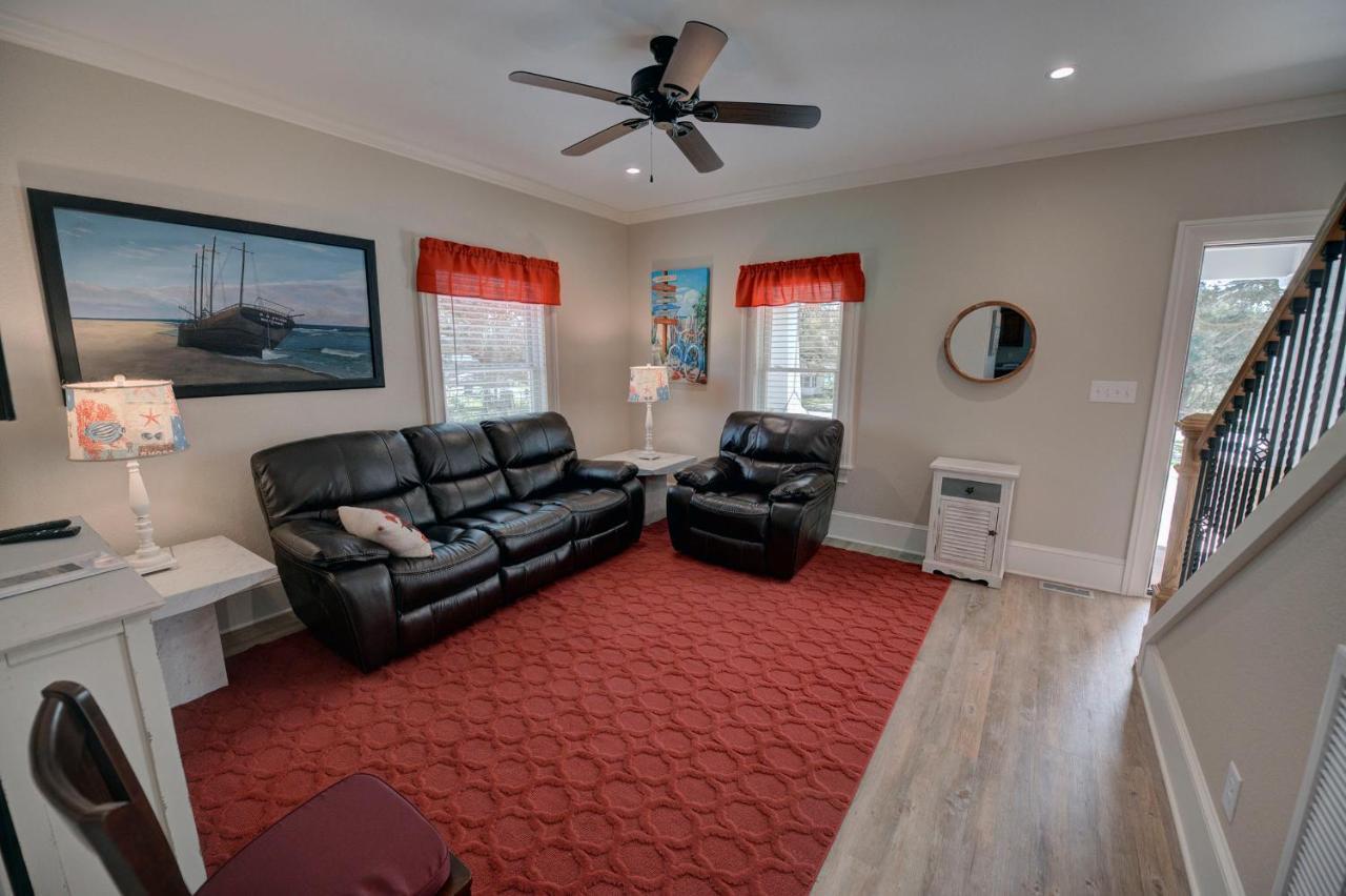 Outer Banks Motel - Village Accommodations Бъкстън Екстериор снимка