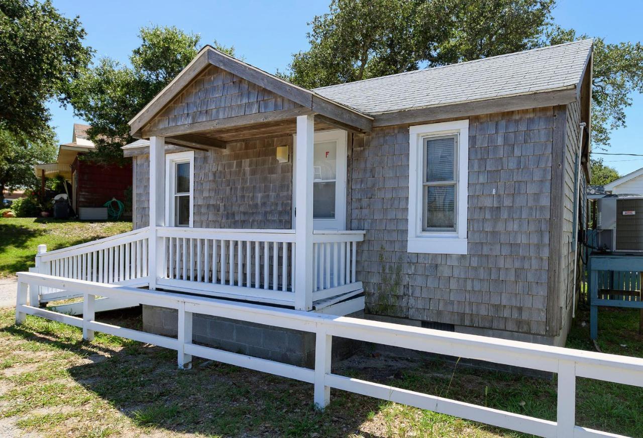 Outer Banks Motel - Village Accommodations Бъкстън Екстериор снимка
