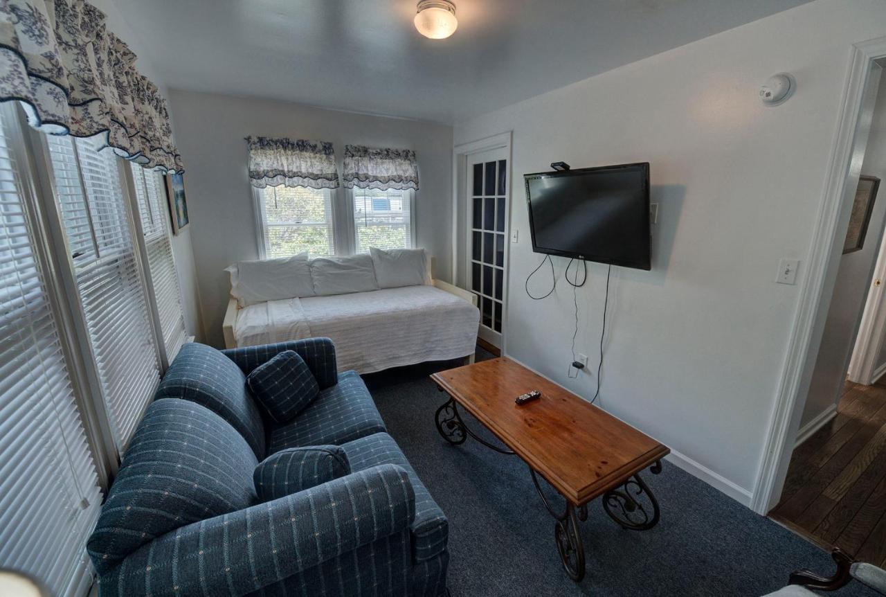 Outer Banks Motel - Village Accommodations Бъкстън Екстериор снимка
