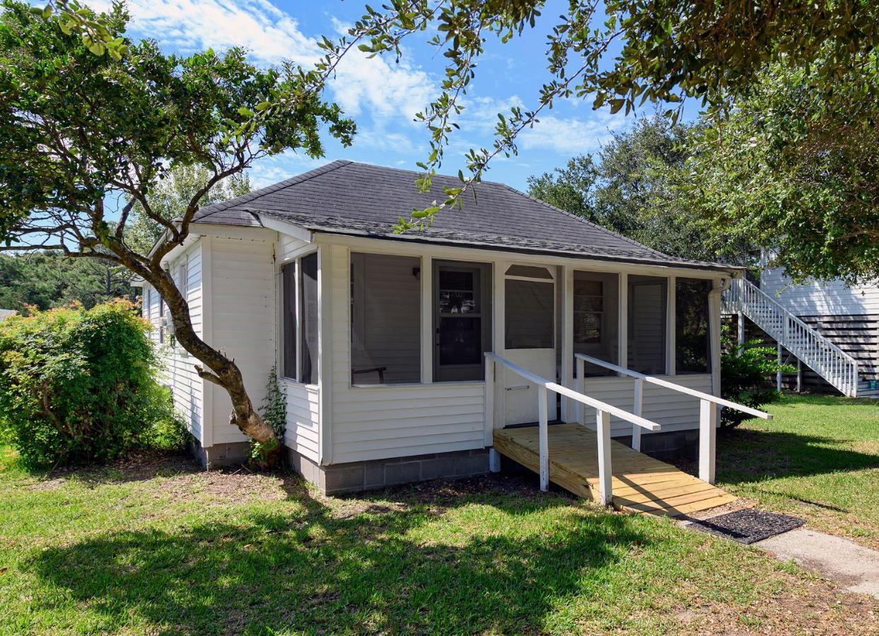 Outer Banks Motel - Village Accommodations Бъкстън Екстериор снимка