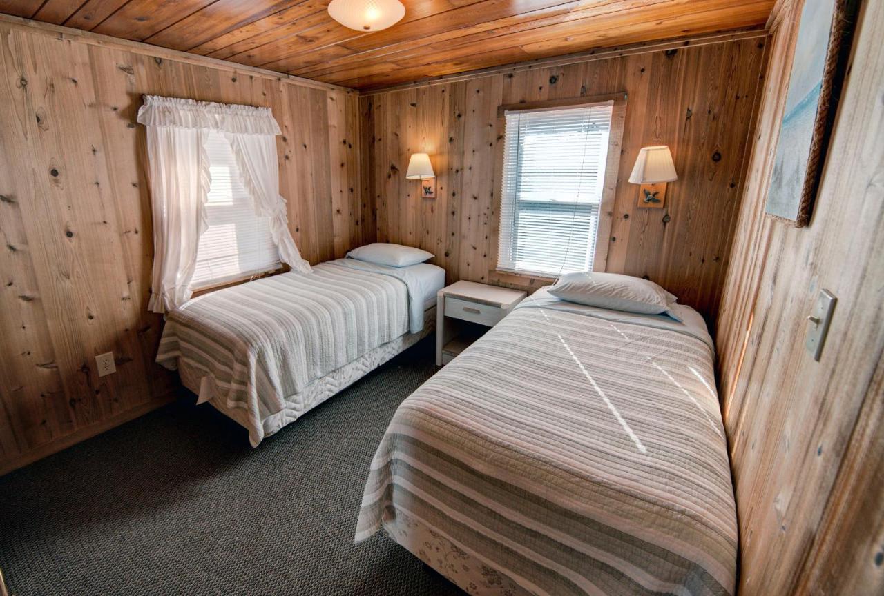 Outer Banks Motel - Village Accommodations Бъкстън Екстериор снимка