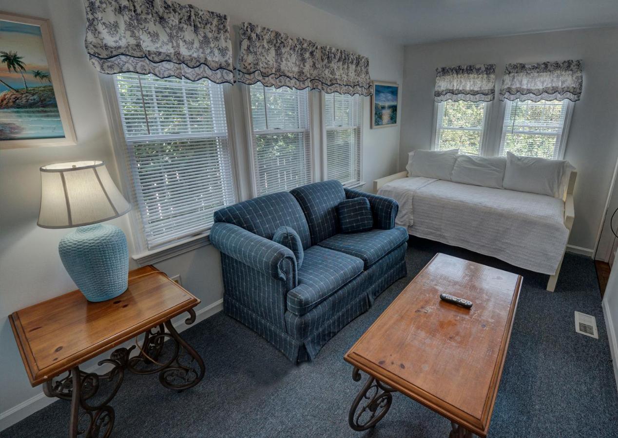 Outer Banks Motel - Village Accommodations Бъкстън Екстериор снимка