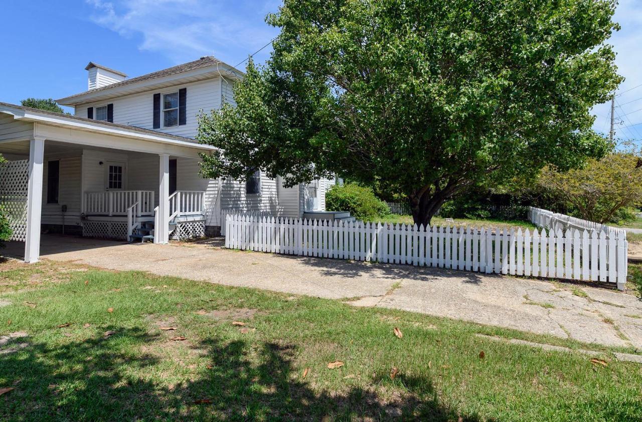 Outer Banks Motel - Village Accommodations Бъкстън Екстериор снимка