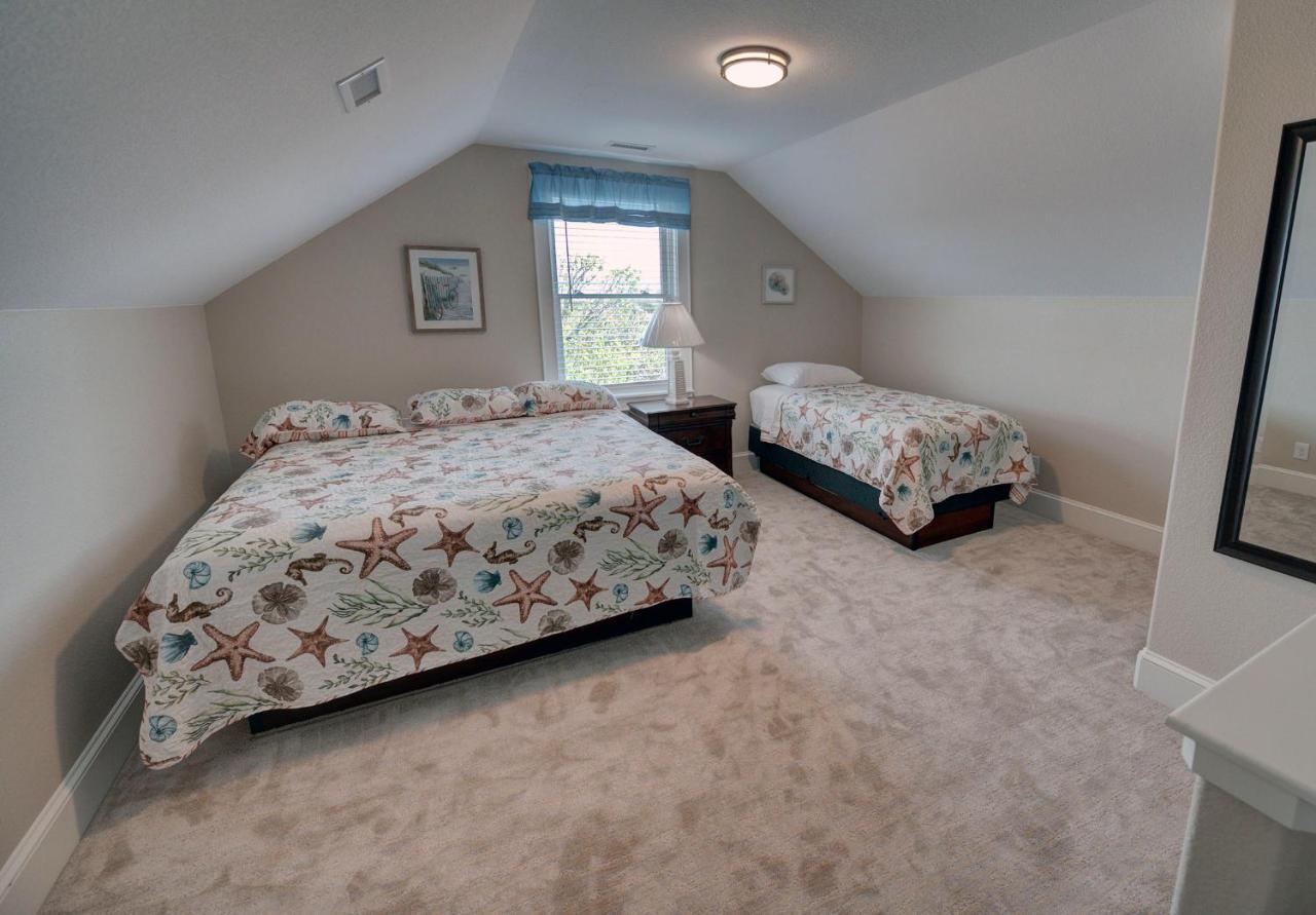 Outer Banks Motel - Village Accommodations Бъкстън Екстериор снимка